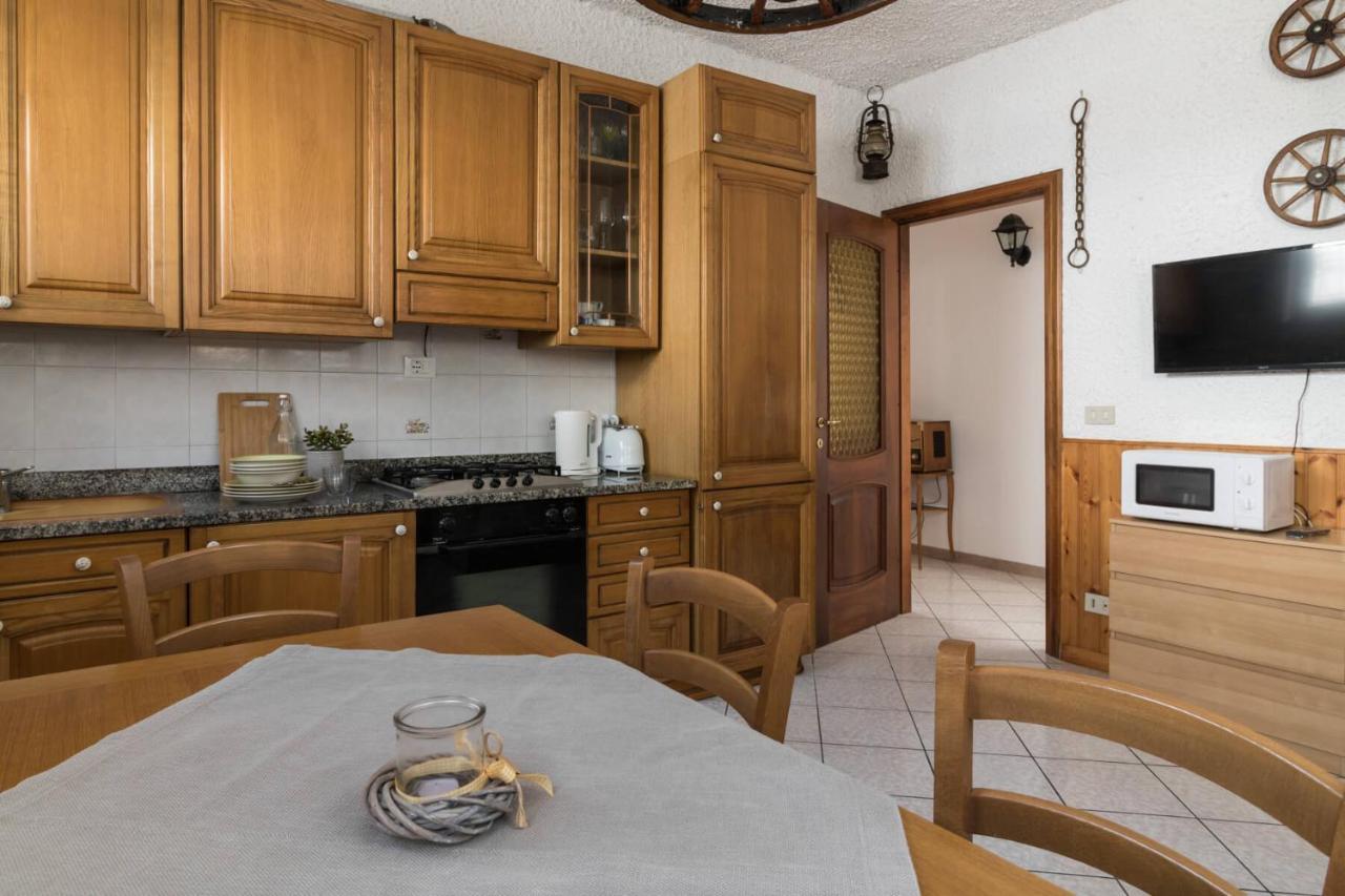 Villa Francesco Appartamento La Ruota Ντεζεντσάνο ντελ Γκάρντα Εξωτερικό φωτογραφία